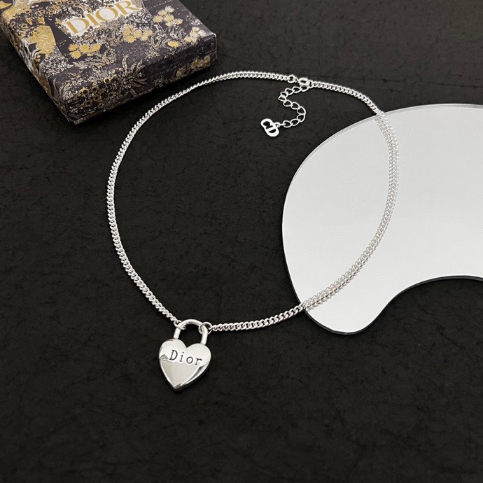 Dior Necklace 05lyr360